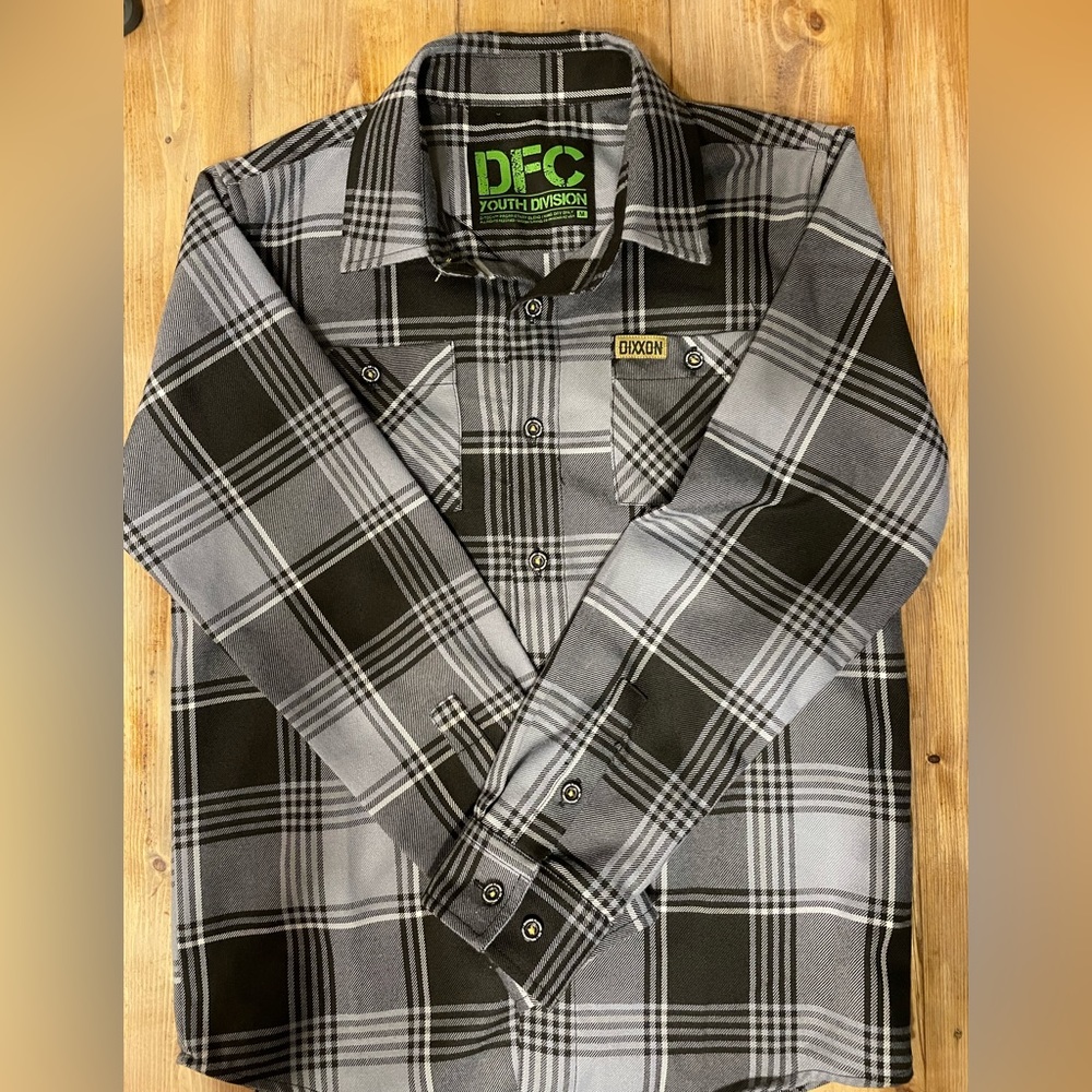 Boys med Dixxon shirt
